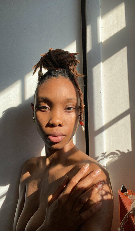 venusmoon3 boobs onlyfans