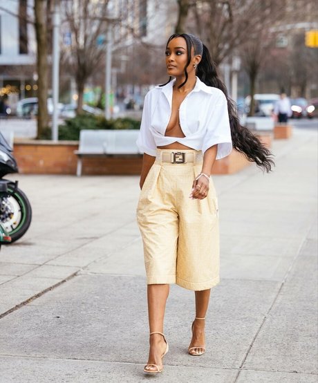 LaToya Tonodeo onlyfans model images