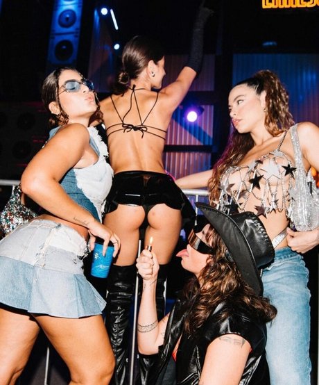 Sara Vidal only fans pictures