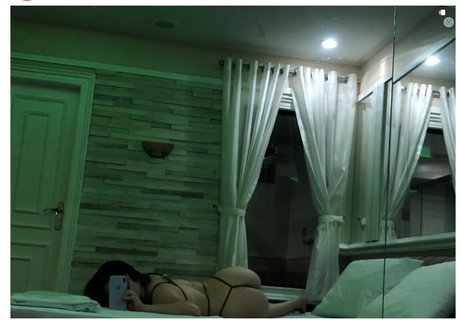 Jhulie Sophie nudes only fans