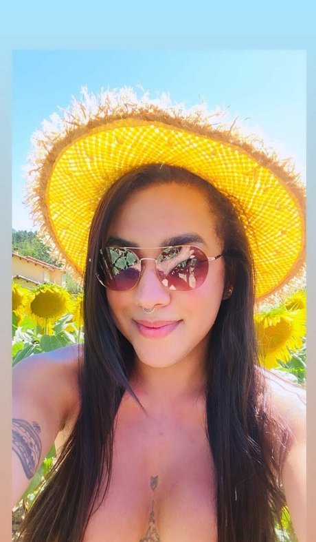 Bruna Taylor onlyfans model photo