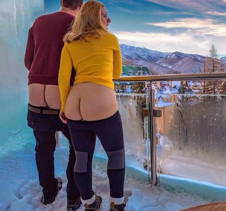 Carol Capel onlyfans boobs