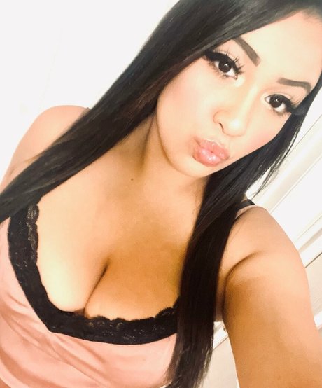 latinaspice209 onlyfans leaked photos