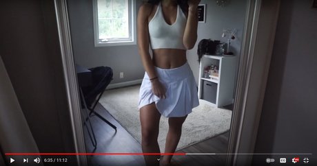 Esther Perepechkin nude onlyfans pics