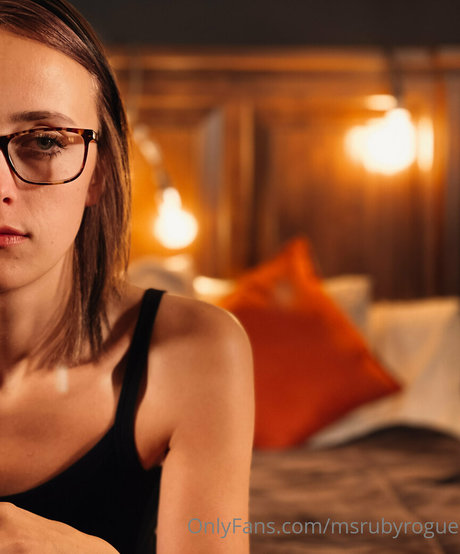 msrubyrogue nude onlyfans pics