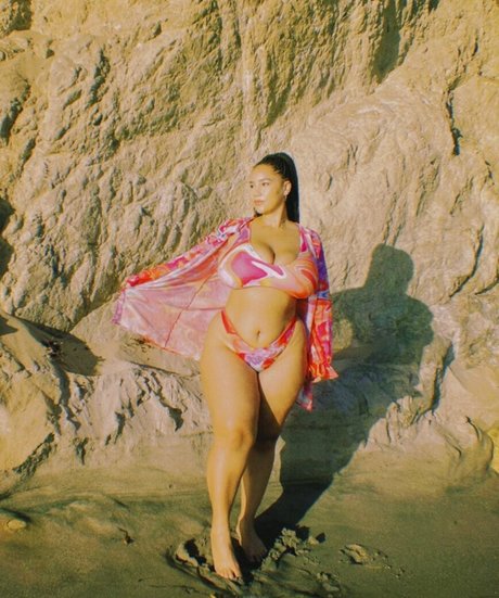 Katelyn Folasade onlyfans page