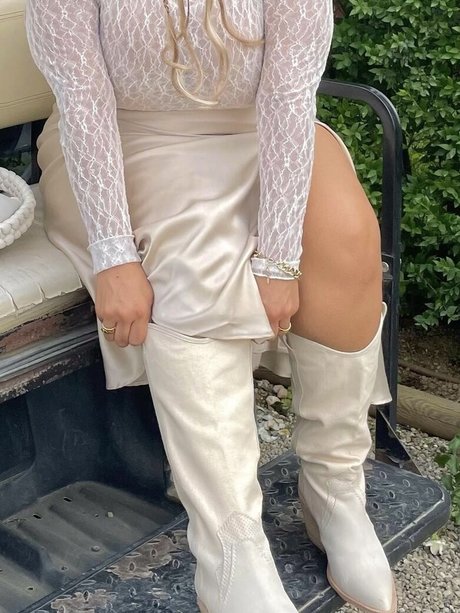 Katelyn Folasade nude onlyfans leaks