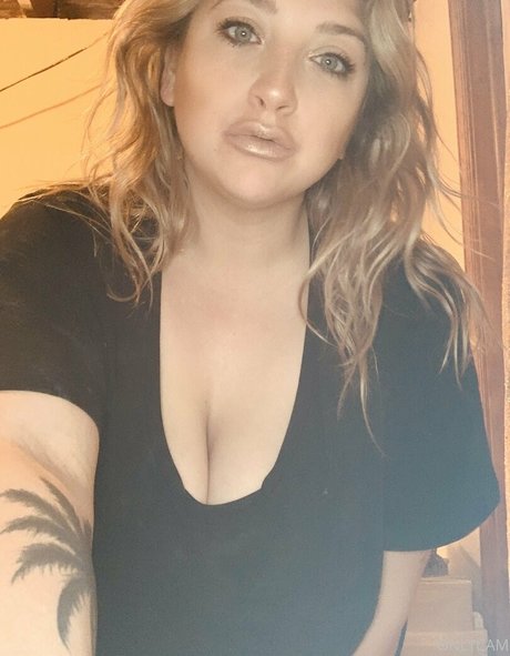 cambriacurves leaked onlyfans.