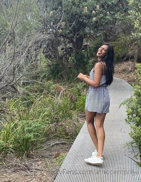 prettypriyaa onlyfans leaked