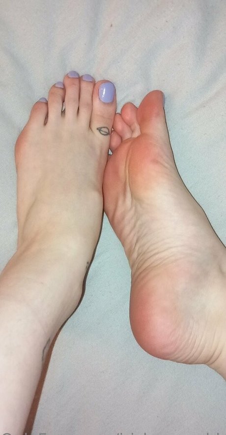irishemeraldsfeet onlyfans leaked dirtyship
