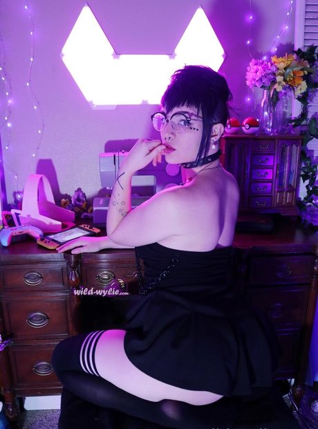 wildwylieafterhours onlyfans leaks porn