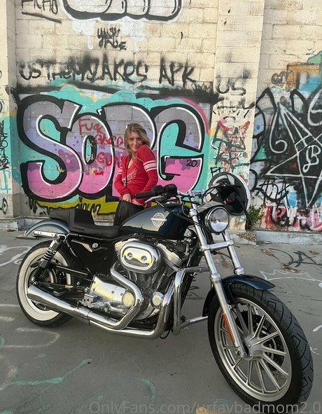 urfavbadmom2 0 nude onlyfans