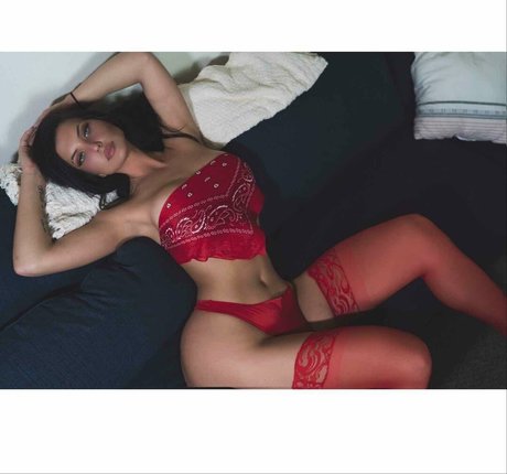 Veena Violetta new onlyfans leaks