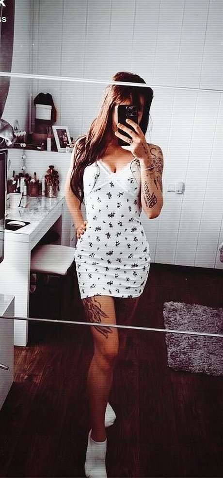 gelliii93_ nude onlyfans pics