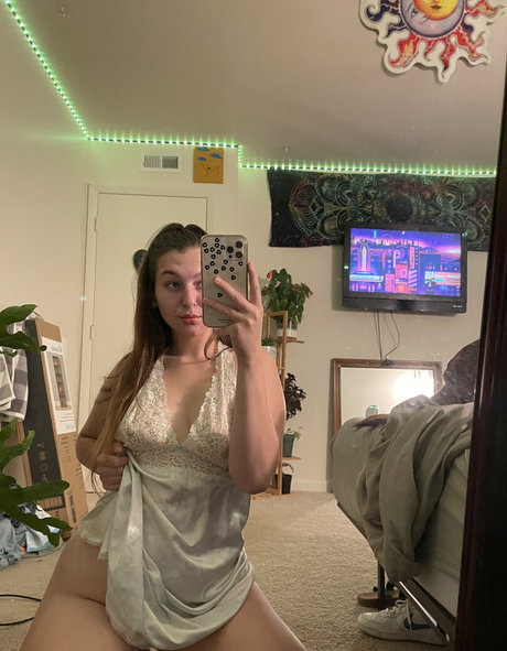 maggierayelle onlyfans leaked sex