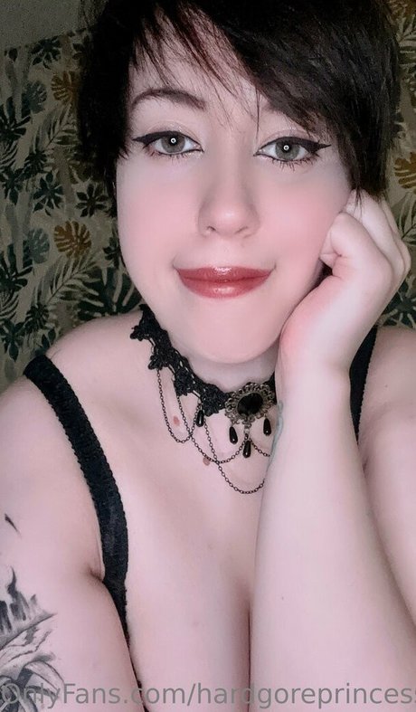 hardgoreprincess naked onlyfans leaked