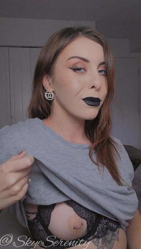 skyeserenity nude onlyfans