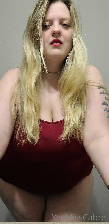 yesmisscabrel onlyfans topless