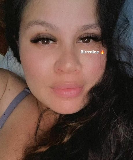 mzbirrrdiee leaked onlyfans pics