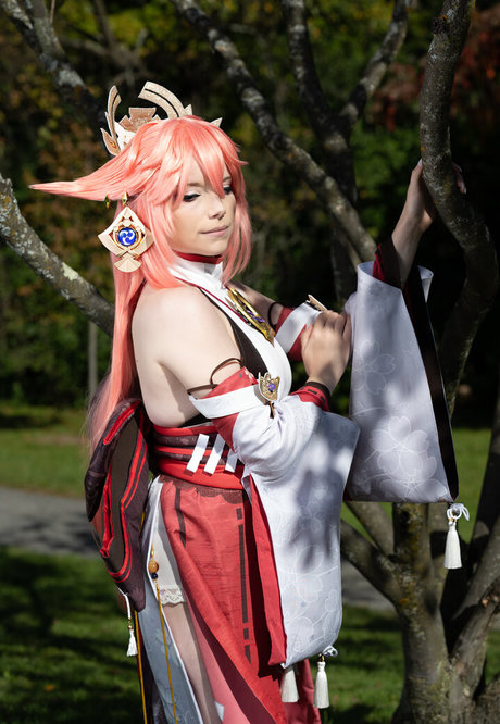 Dera Megurine ass onlyfans