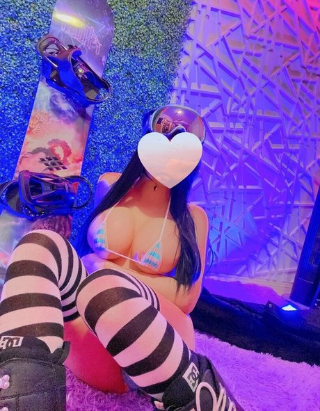 kouhai dawn naked only fans