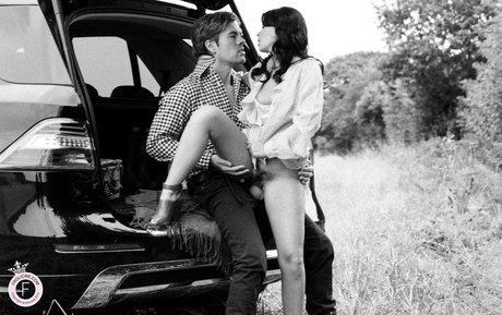 Ava Dalush nude leaked onlyfans