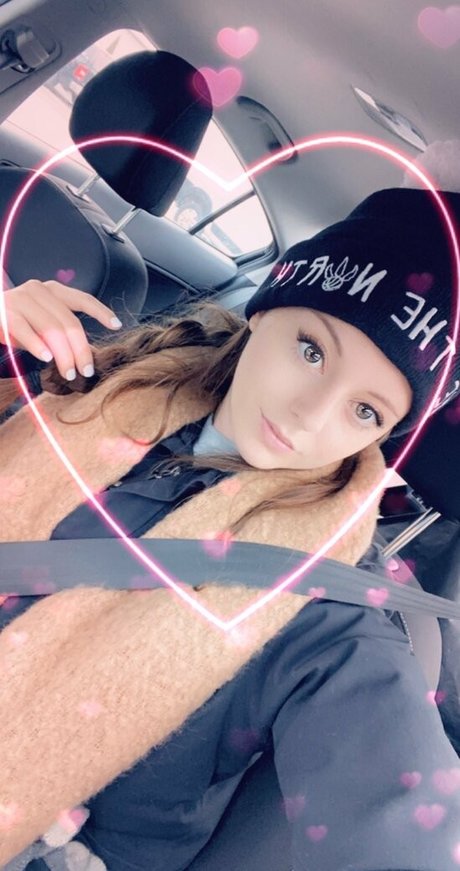 nadiafoxx69 porn onlyfans