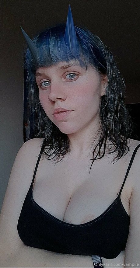 vampiie xxx onlyfans