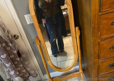 ourdirtylittlesecret96 onlyfans nude