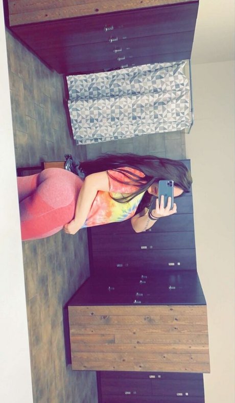 SamGorgeous onlyfans ass