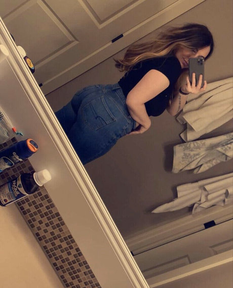 SamGorgeous onlyfans leaked nudes