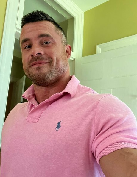 hard8inxhes onlyfans images