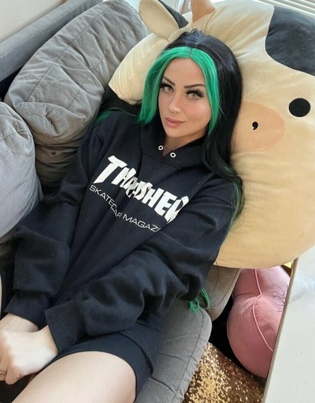 Poisynivy only fans leak nude