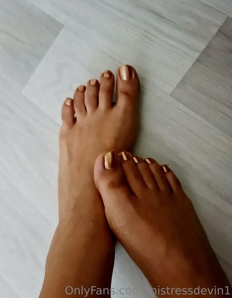 mistressdevin1 desnuda onlyfans