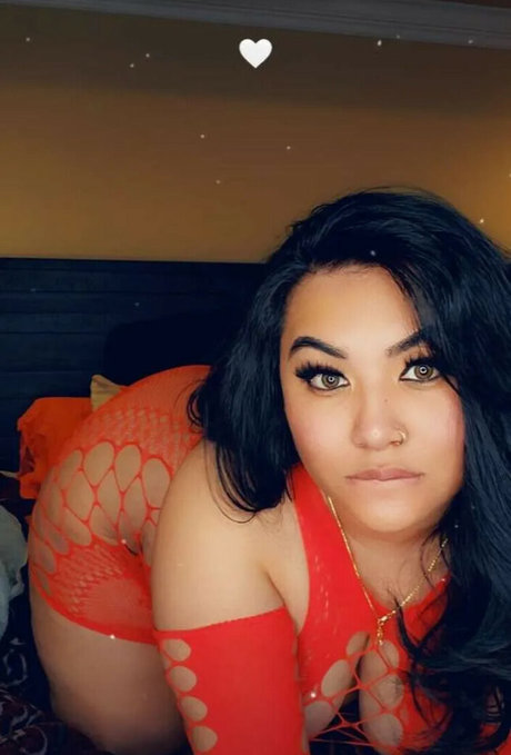 Lucky Lee onlyfans pictures