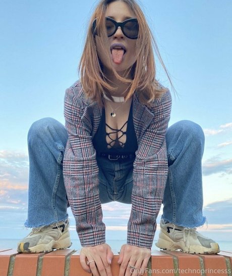 technoprincesss onlyfans fotos