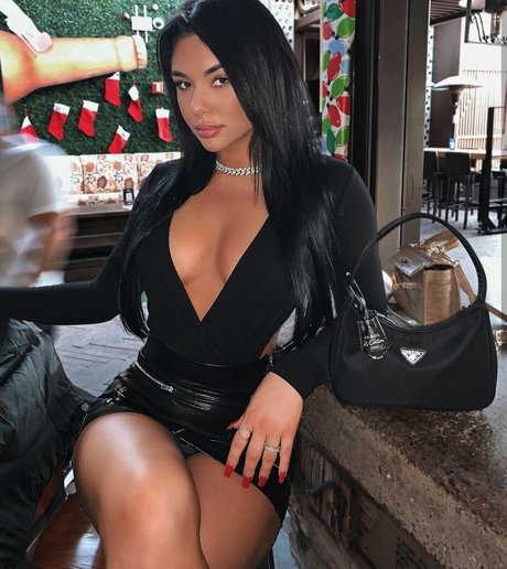 jadeinwondrland pics onlyfans