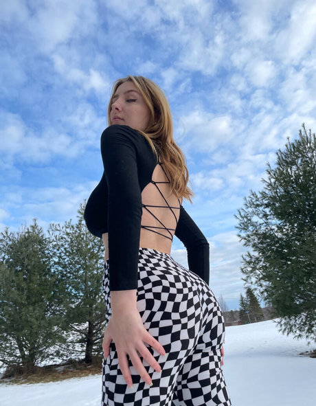 Sarao Sulli strip onlyfans