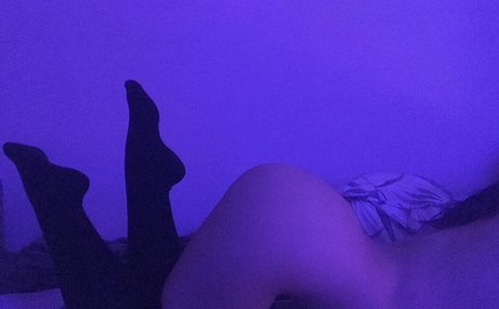 princessofhelle onlyfans striptease