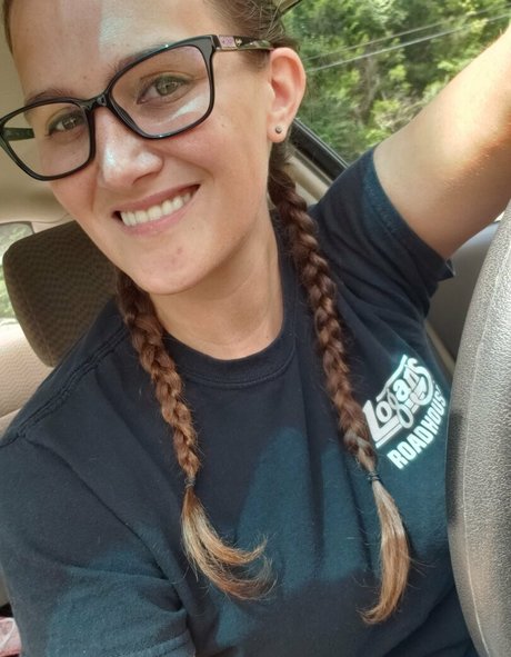 sbeth nude leaks onlyfans