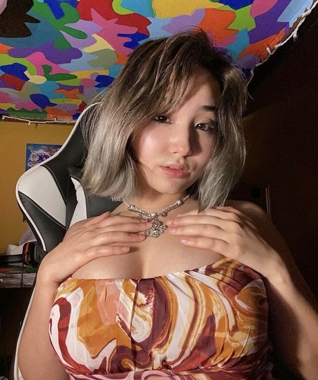 yvonnemoonie onlyfans nide