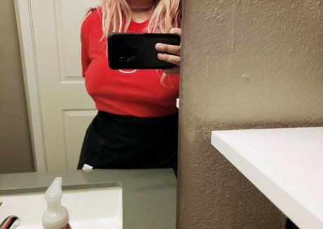 PenelopeSquishmallow only fans pic