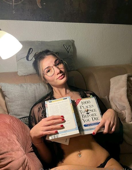 mariellafucila onlyfans pics nude