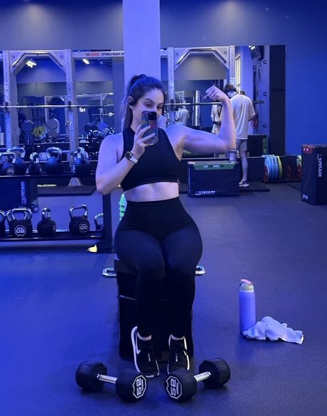 Sloane Wolf hot onlyfans