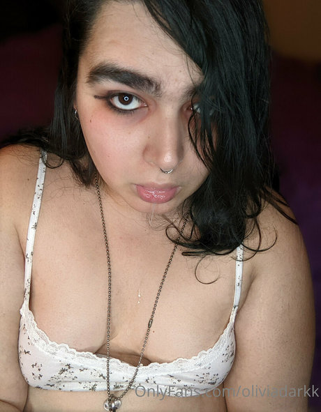 oliviadarkk onlyfans nude content
