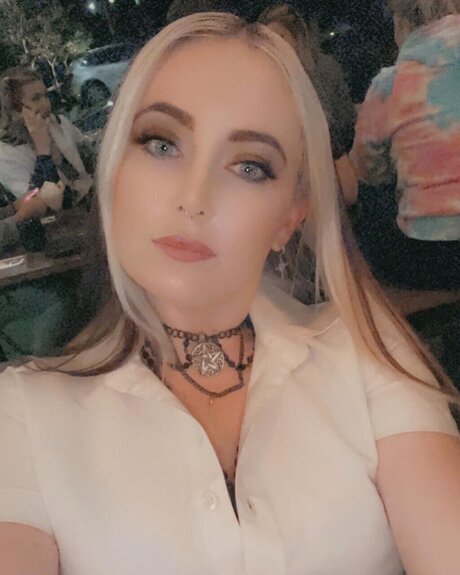 Betty The Nurse You Love_ onlyfans page