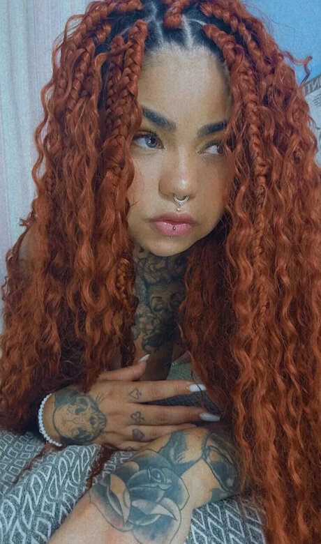 Evora Mont only fans.