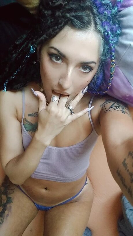 Rina Ivy onlyfans topless