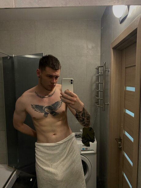 NIKOS_ onlyfans