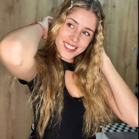 Heidy Pino naked onlyfans